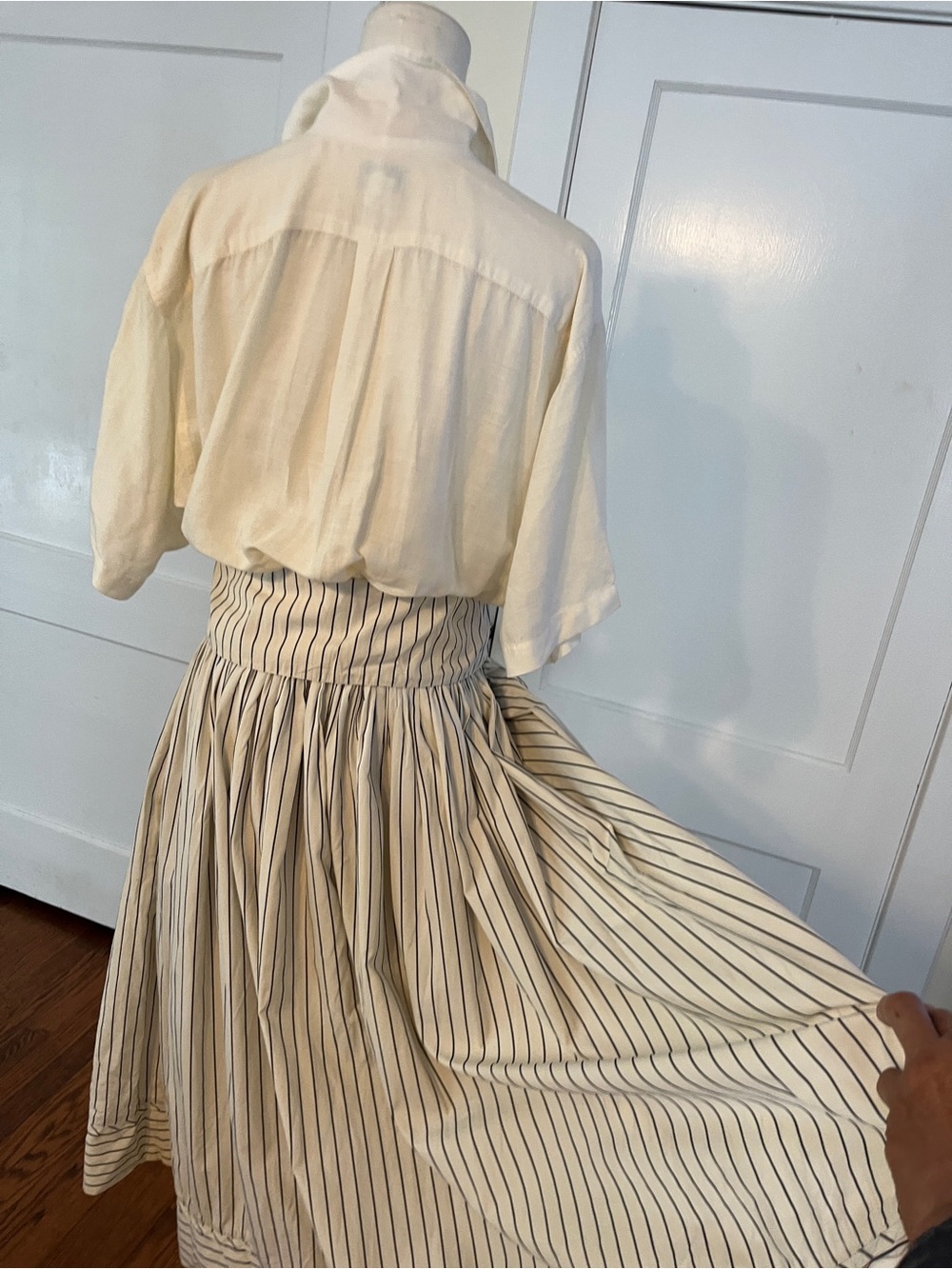 KENZO Blouse & Vintage 1980s Striped Skirt Set – A Beautiful Sweep - Picture 6 of 10